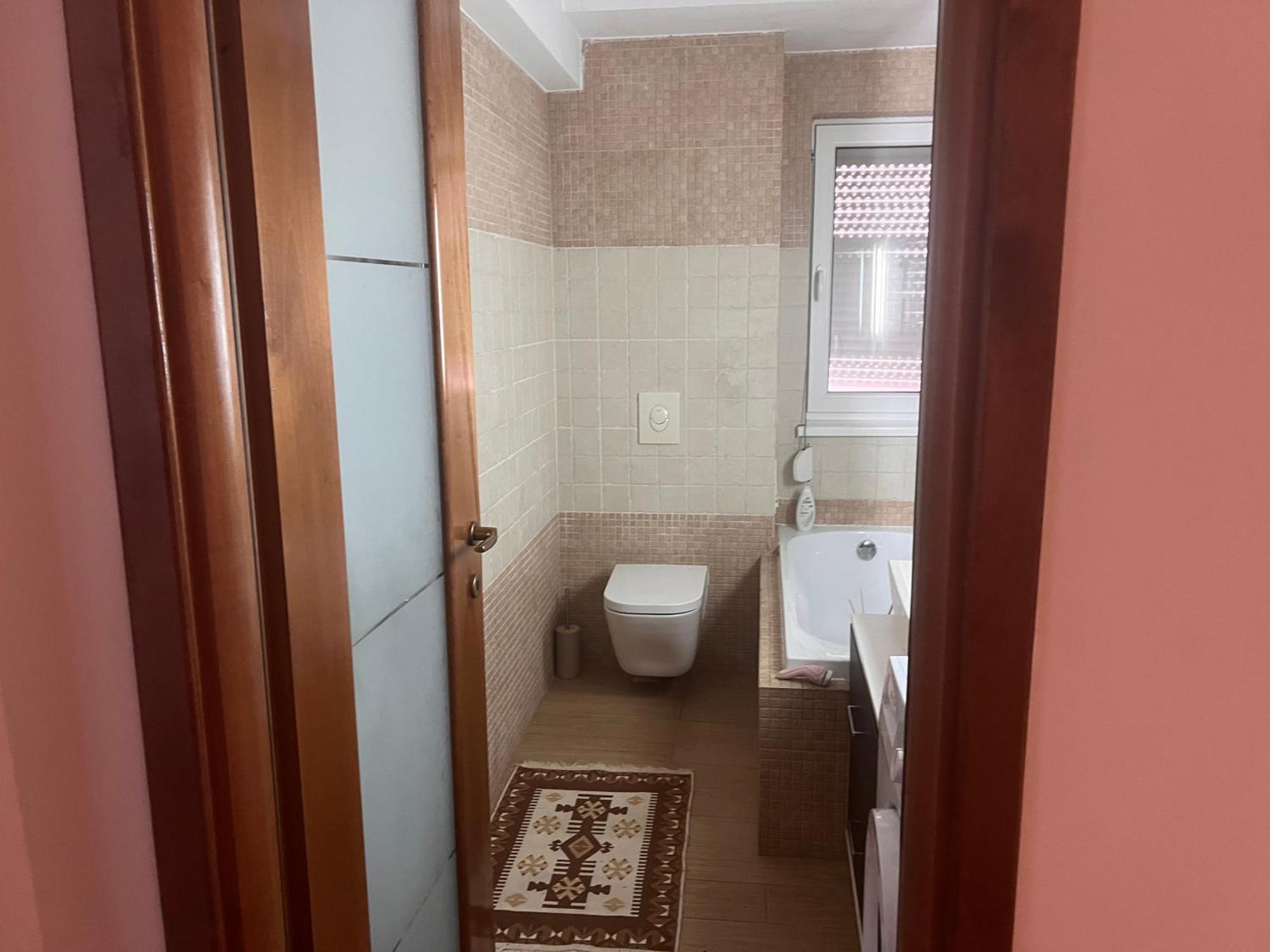 Central Trei Camere Bákó Kültér fotó